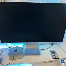 Mini Mac + Mac Monitor (brand New)