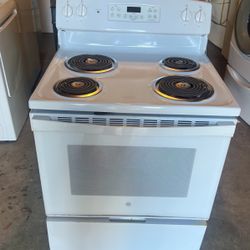 Electric Stove Coil Ge In Excellent Condition