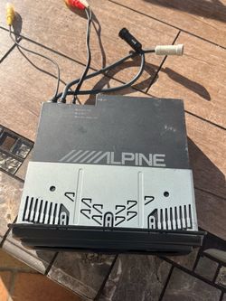 Alpine Car Audio Head Unit with Cables
