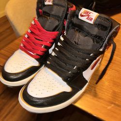 Nike Air Jordan 1 Retro High Black Gym Red Size9 Used