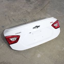 2018-2019 Chevrolet Cruze Trunk Lid Spoiler