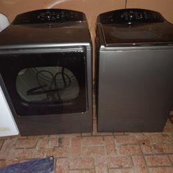 Kenmore Washer  And Dryer Set 