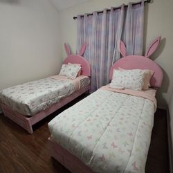Twin bed