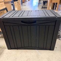 50 Gallon Lockable Resin Deck Box $35