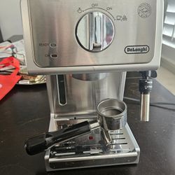 DeLonghi ECP3630 Espresso Machine