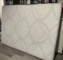 Queen size mattress