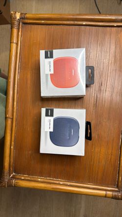 Bose SoundLink Micro Brand New Orange Blue color