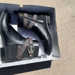 Michael Kors Ankle Boots