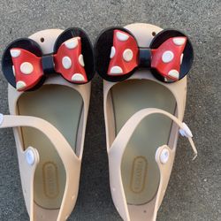 Minnie Mouse Jelly Shoes Size 25 (6 Kids)