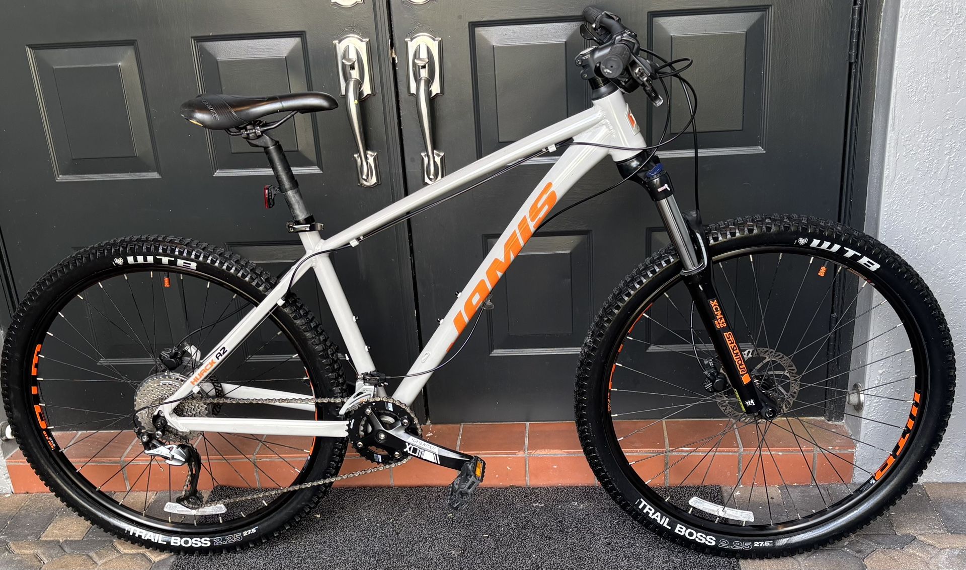 JAMIS HIJACK A2 Aluminum 17” Hardtail WTB 27.5”Trail Boss Shimano Acera XCM32 Boost Suntour