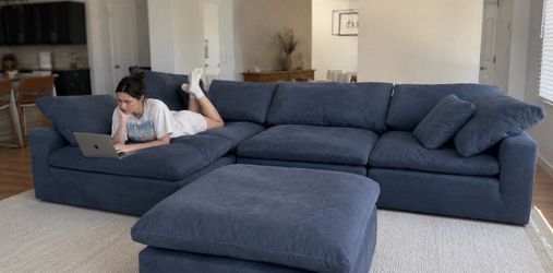 (FREE Delivery) — Bob’s Dream 5-Piece Modular Sectional