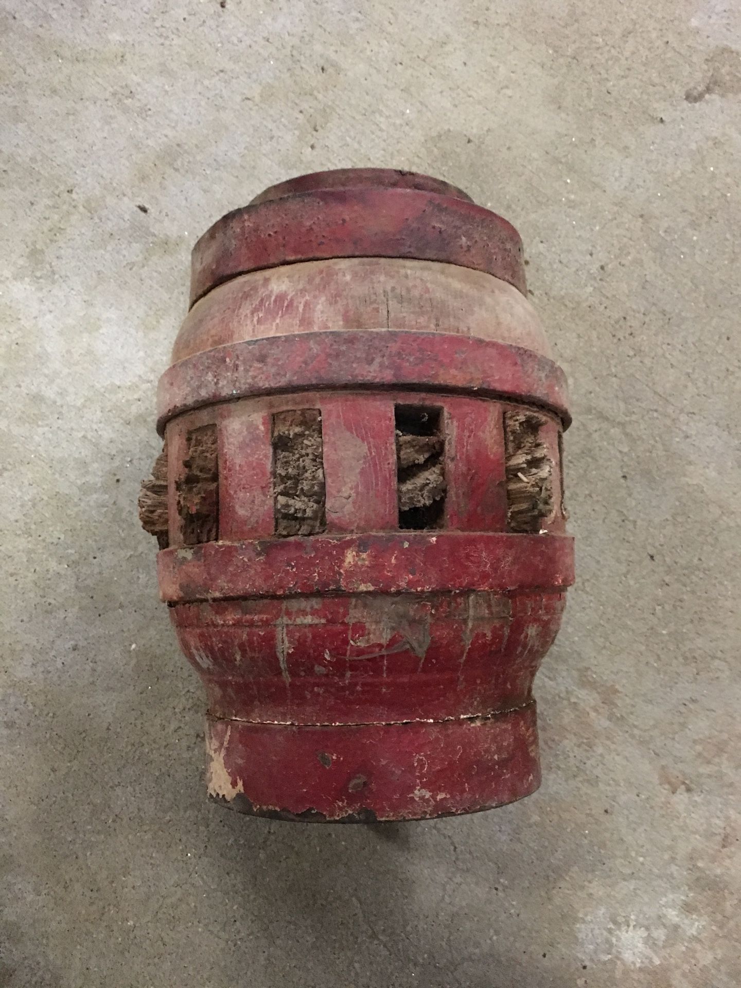 Antique wagon wheel hub. $20