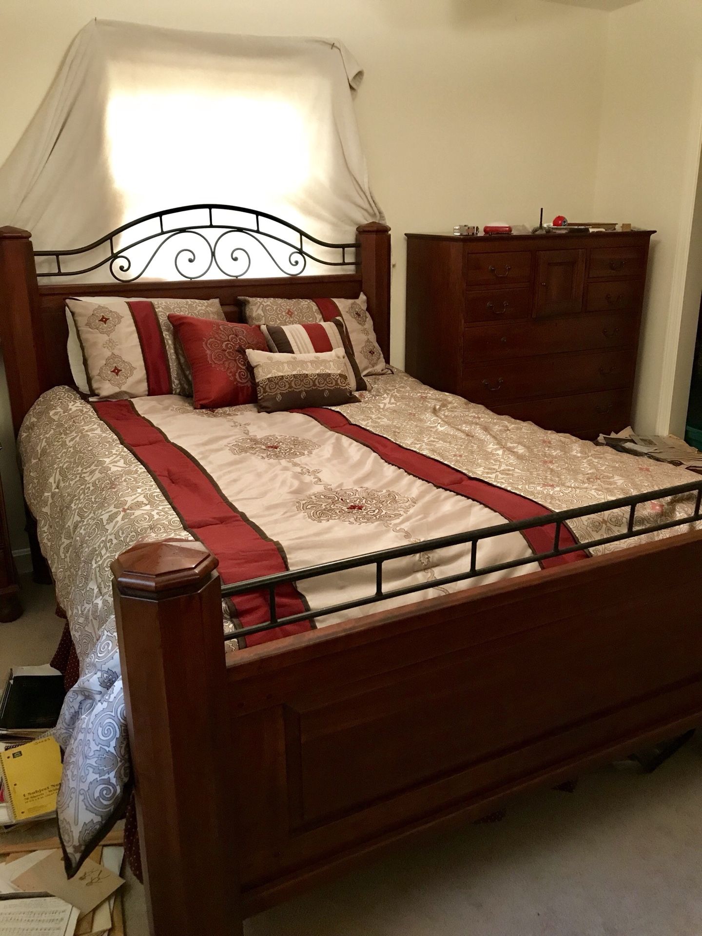 Bob Timberlake Queen Size Bed 833-153 Excellent condition