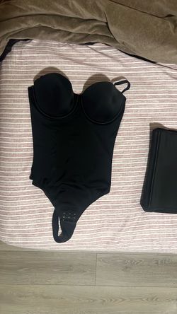 $10 Strapless Bodysuit with Hook Closure  ( Medium )