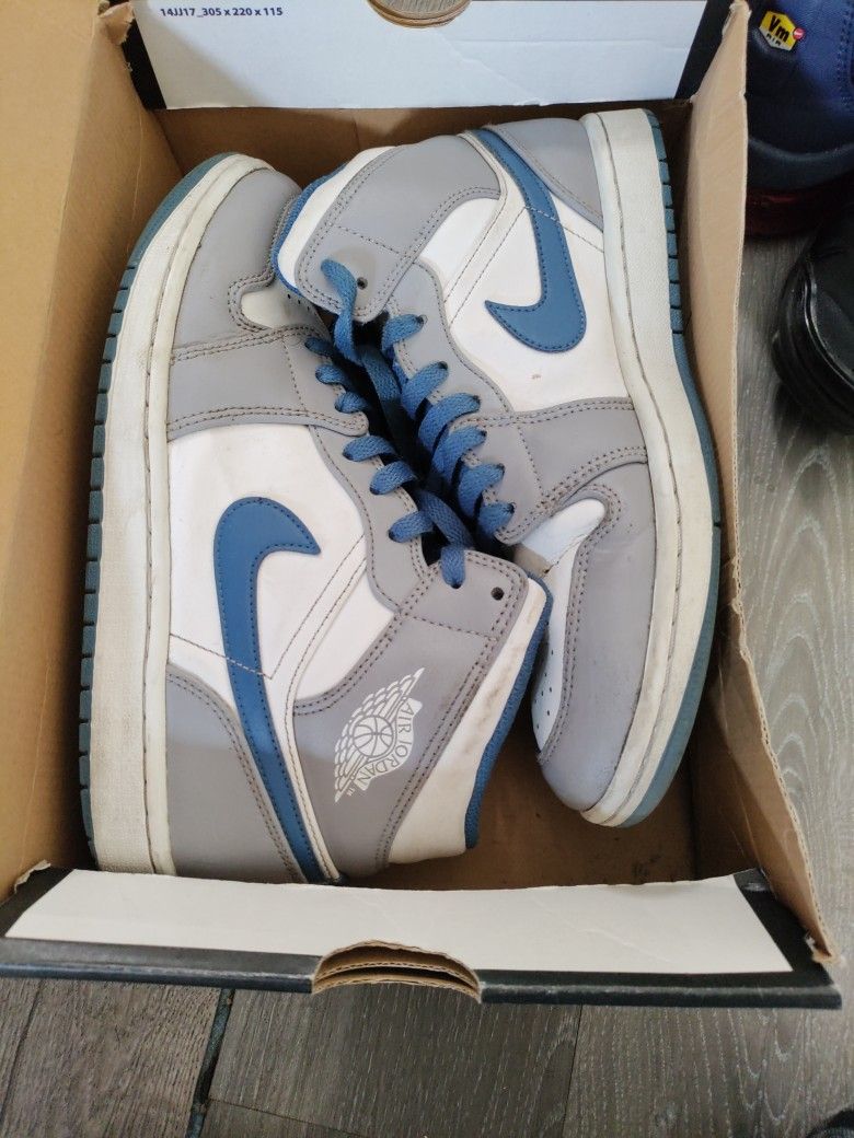 Jordan 1 Blue And Gray