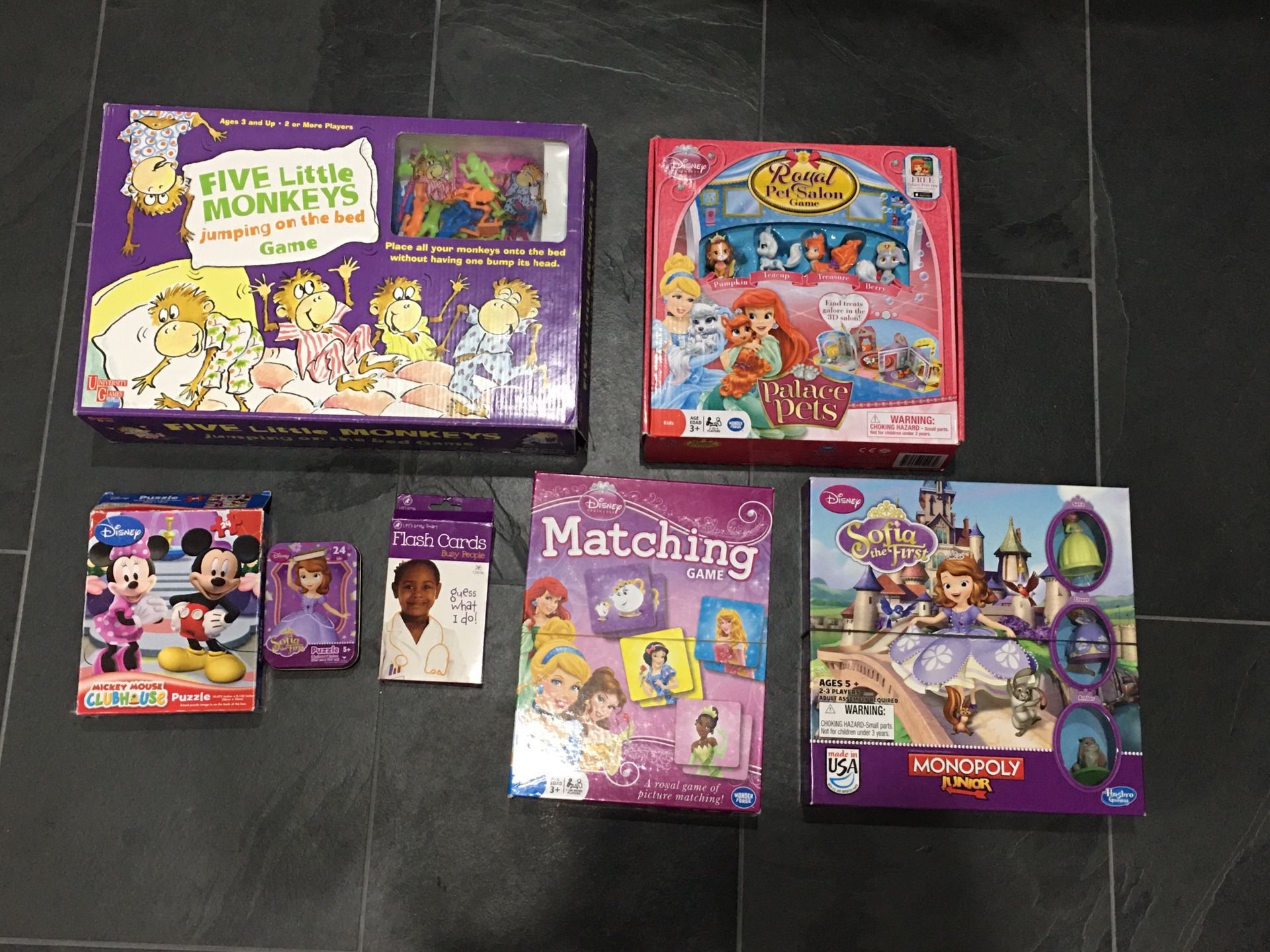 Board Games and Puzzle lot