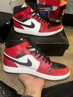 Red/Black/White  Jordan 1 