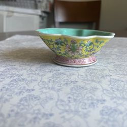 Vintage Chinese Bowl 