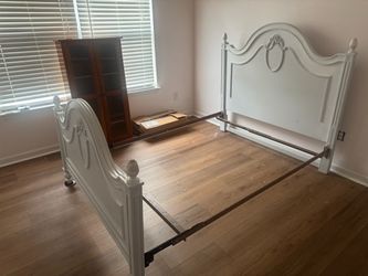 White princess full size bed free