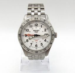 Seiko 5 Sports Automatic GMT 4R34-00C0 Silver SS White Dial 100M Box Papers