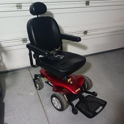 Jazzy Elite ES Electric Wheelchair Great Condition 