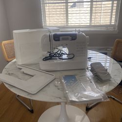 Brother CS-6000i Computerized Quilting Sewing Machine 