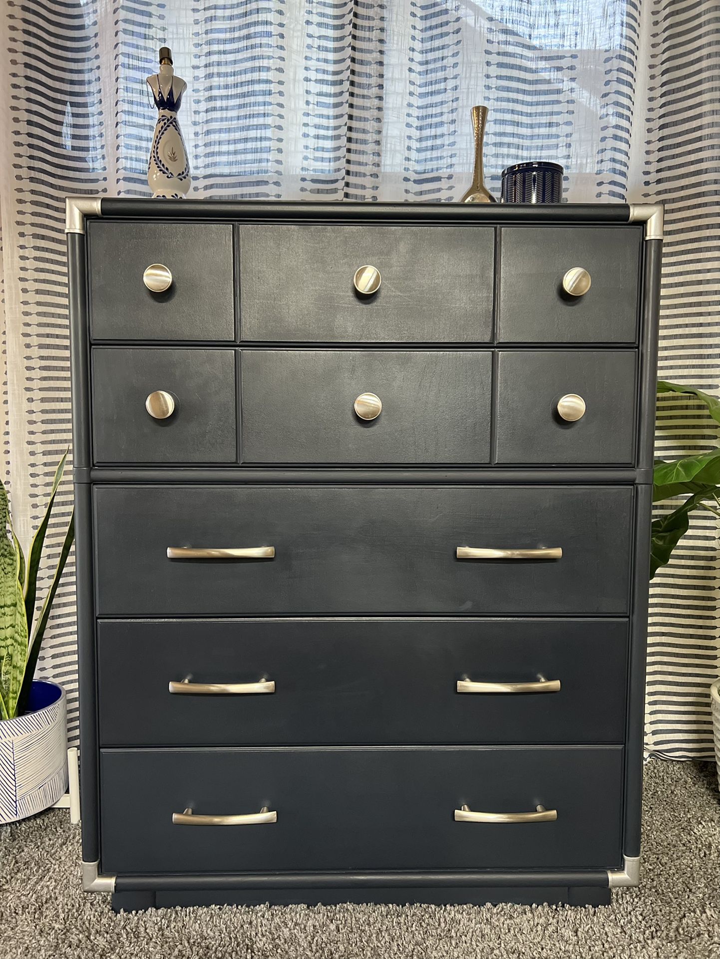 5 Drawer Drexel Dresser “Solid Wood”