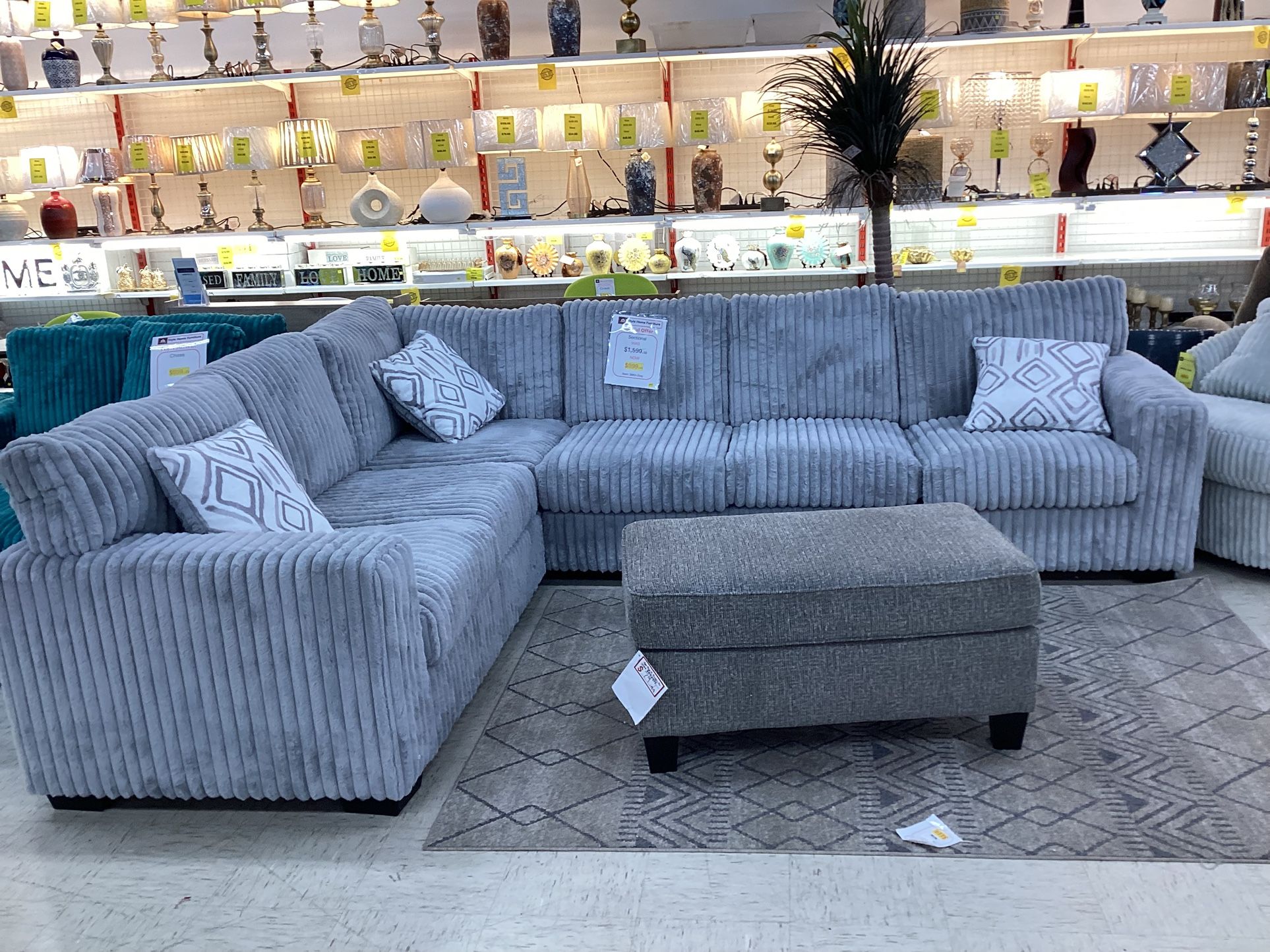 Sectional $999