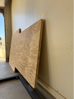 Wooden Lifting Platform