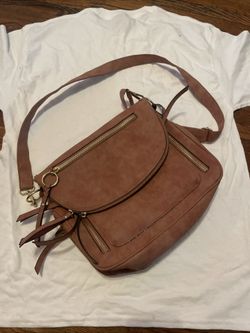 Cross Over Purse With Lots Of Storage Pockets. New 
