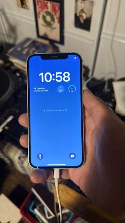 iPhone 12