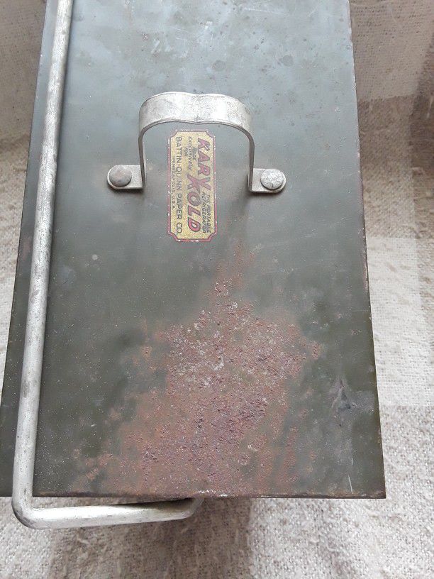 Vintage Portable Refrigerator 