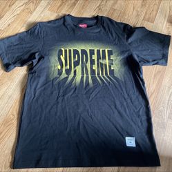 Supreme FW18 Black Light Graphic T shirt