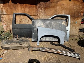 Nissan hardbody d21 parts