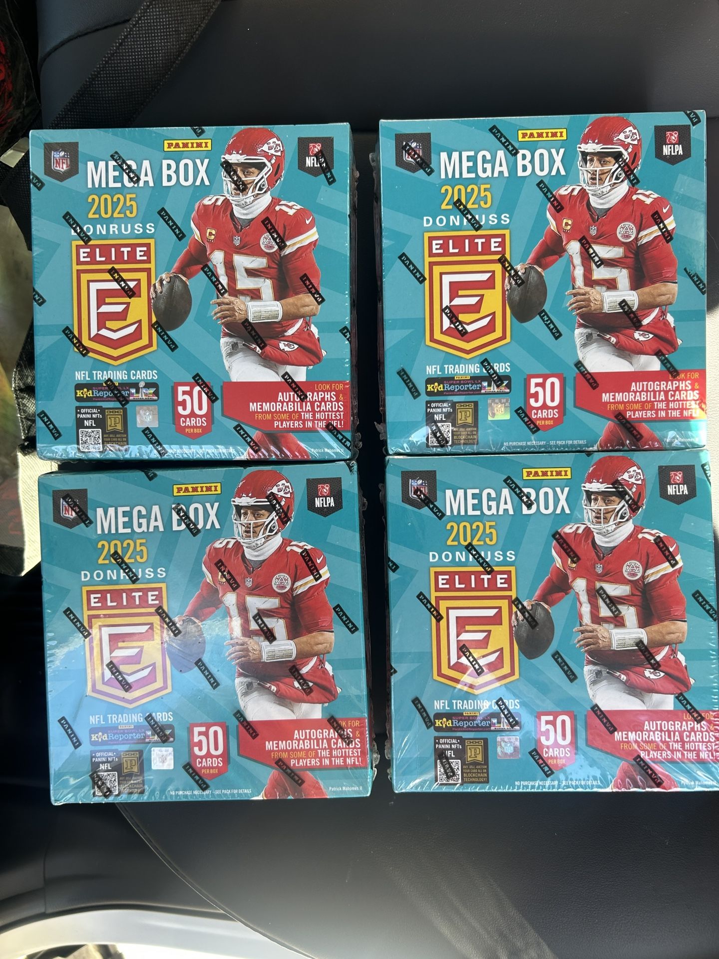 2025 Donruss Elite Mega Box NFL ( 4 Available )