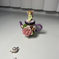 Vintage Miniature Fairy Sitting On Real Pot Ceramic Glass House Decor