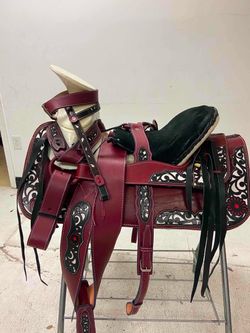Montura charra de cuero lasser