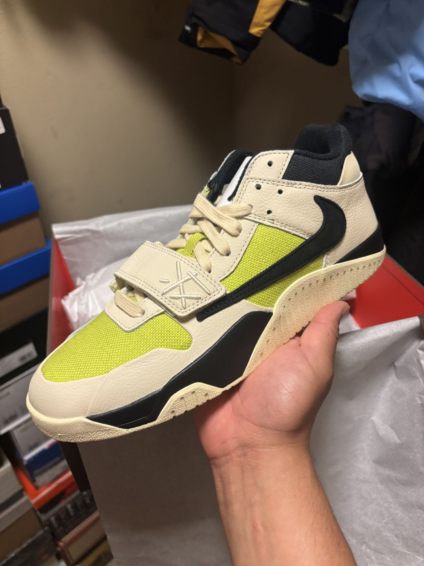 Jordan Jumpman Jack TR Travis Scott Bright Cactus