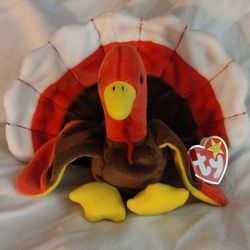 1997 Gobbles The Turkey Beanie Baby Mint Condition