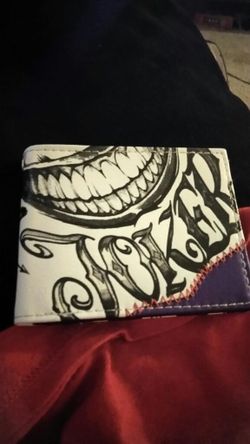Super nice joker billfold wallet