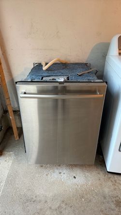 24” Bosch Stainless Steel Built-In Dishwasher