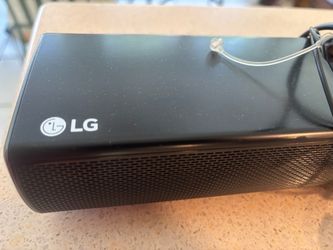 LG 2.1ch sound bar with remote