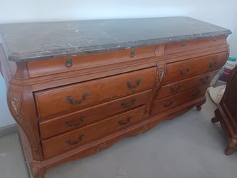Queen Wood Granite Tops Bedroom Set. (Moving Selling Cheap)