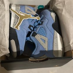 Jordan- University Blues 