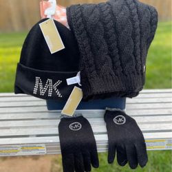 Michael Kors Winter hat, gloves and scarf