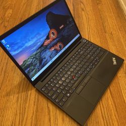 ThinkPad E15 i7-1165g7, 32 GB RAM, 1 TB NVMe SSD, 15.6" FHD 1920x1080