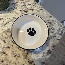 Signiture Small Ceramic Dog Bowl 