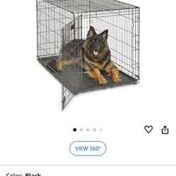 BRAND NEW XL DOG CRATE