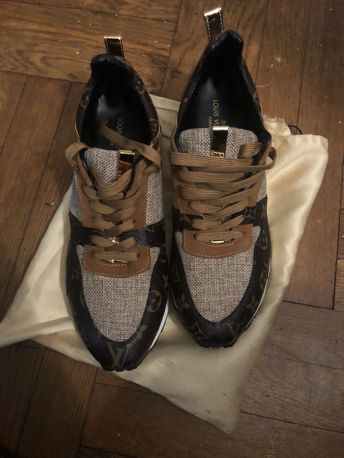 Louis Vuitton Run Away Sneakers