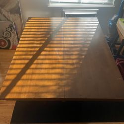 Dinning Room Table 